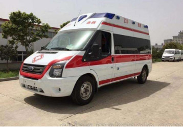 二连浩特市救护车租赁
